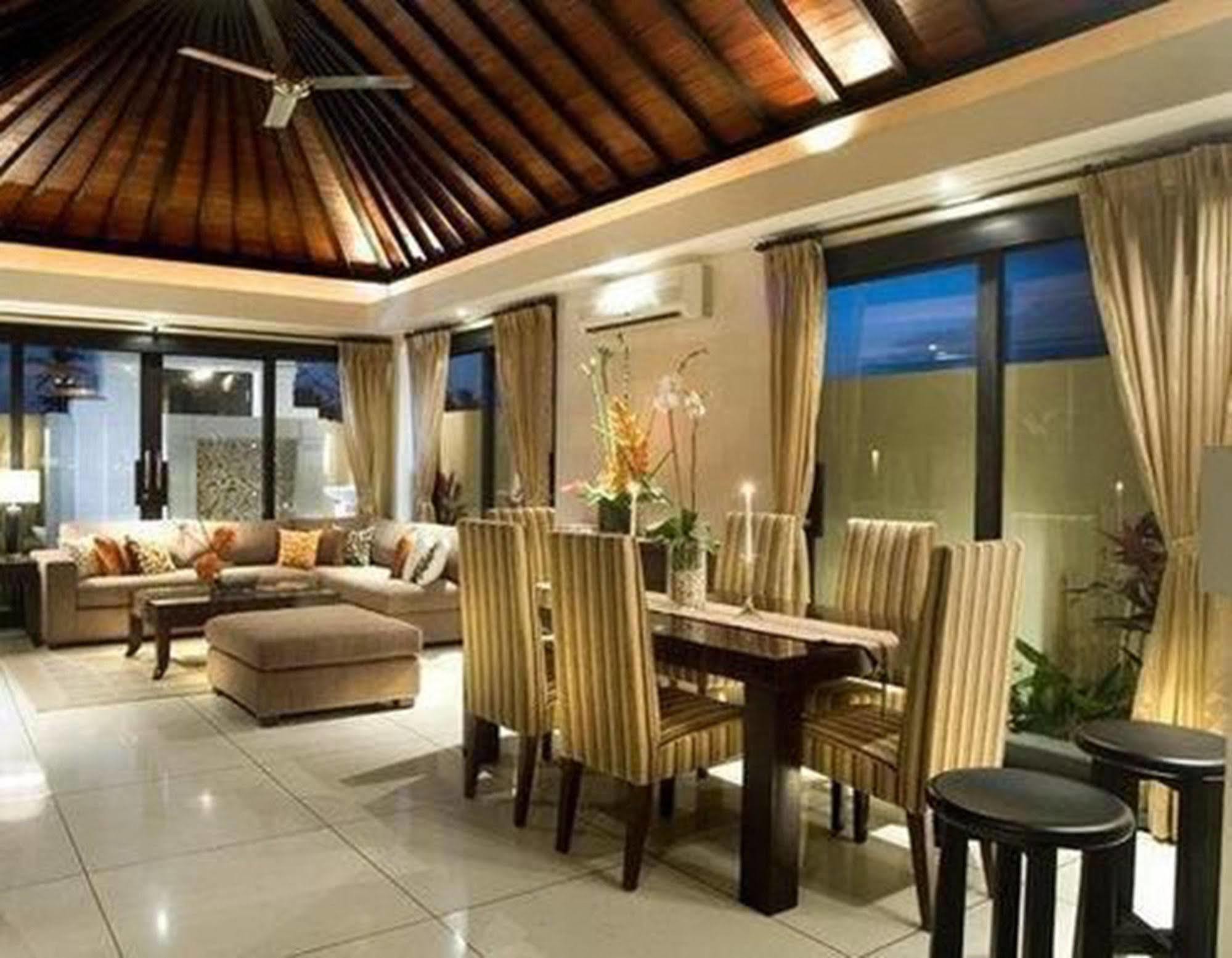 The Seri Villas Seminyak By Premier Hospitality Asia Exterior photo