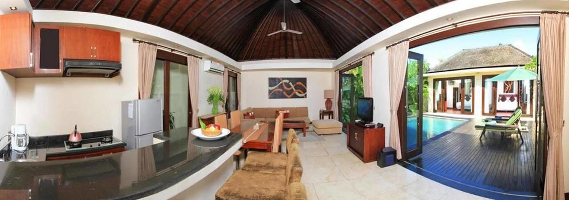 The Seri Villas Seminyak By Premier Hospitality Asia Exterior photo